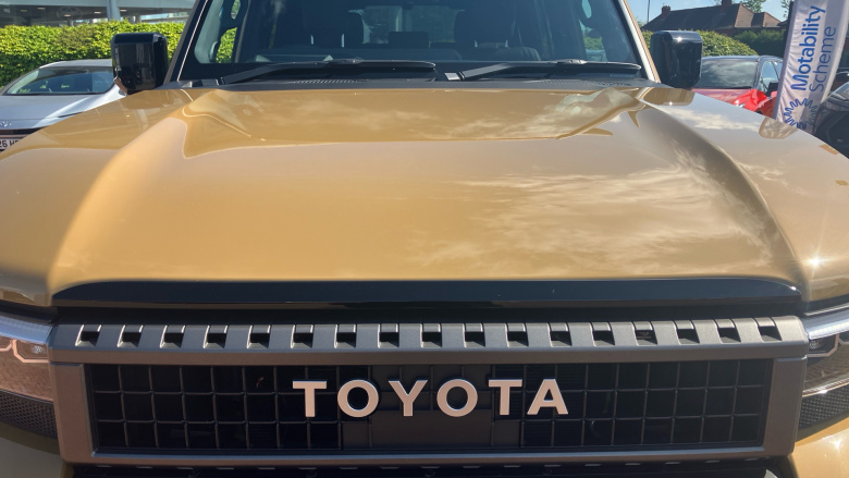Toyota Land Cruiser 2.8 D-4D 48V 205 Invincible 5dr Auto [Pan Rf/5 St] Diesel Station Wagon
